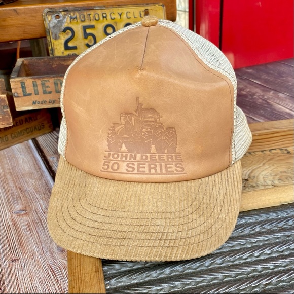 ?✨VINTAGE 80’s JOHN DEERE LEATHER +CORDUROY MESH SNAPBACK TRUCKER HAT O/S main image 5